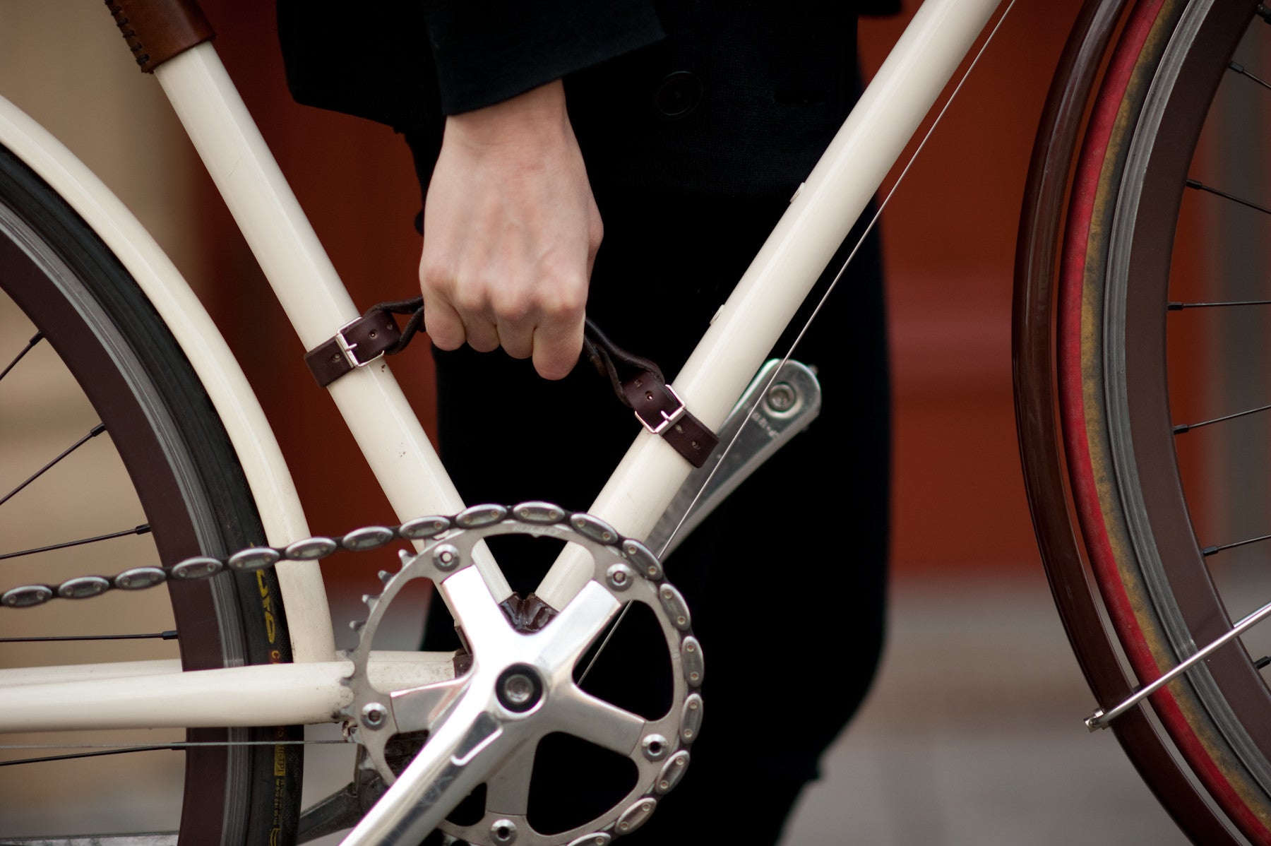 Little Lifter - Bicycle Frame Handle